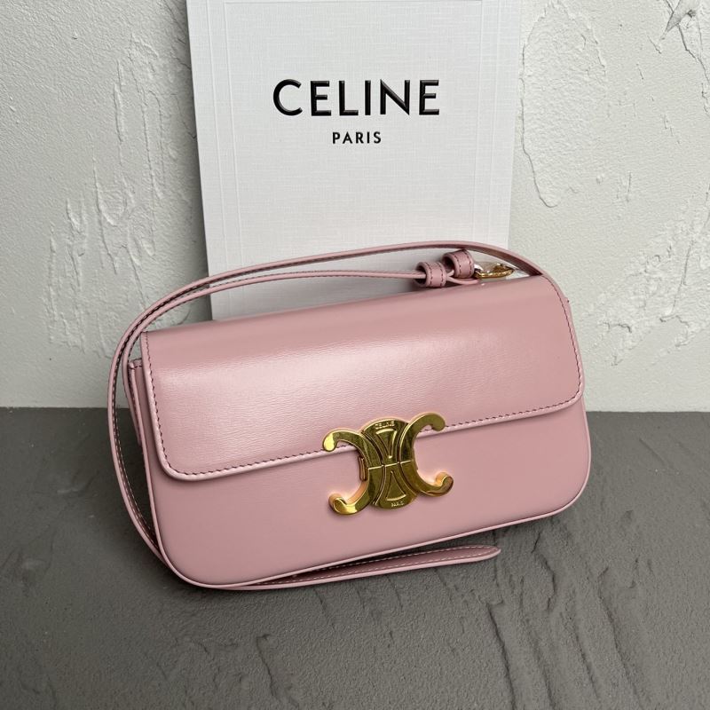 Ce1i*e triomphe bags